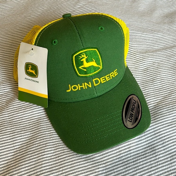 John Deere Other - NWT John Deere adjustable hat